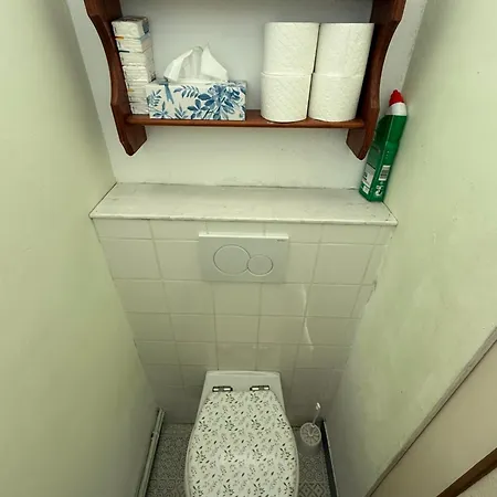 בית נופש Maison Desclaude Avec Jardin *